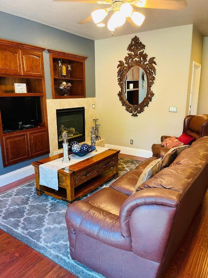 Beautiful Room In Fair Oaks Exteriör bild